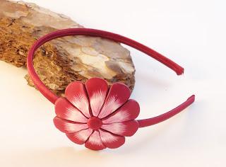 Diadema flor granate