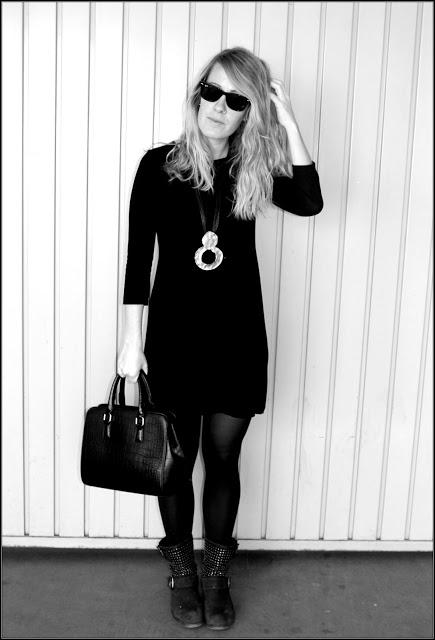 Vestido Evasé Negro - LBD