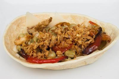 Tacos de dorada y habitas