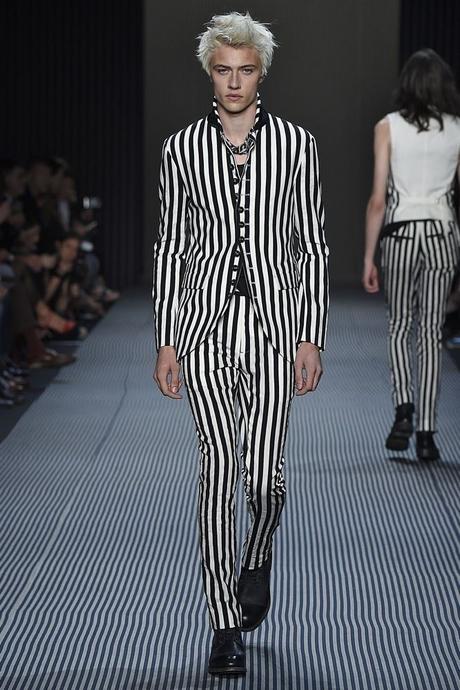 SS16 Trend Alert: Vertical Stripes