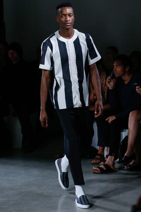 SS16 Trend Alert: Vertical Stripes