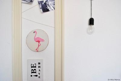 DIY Bastidor con Flamenco en Aguja mágica