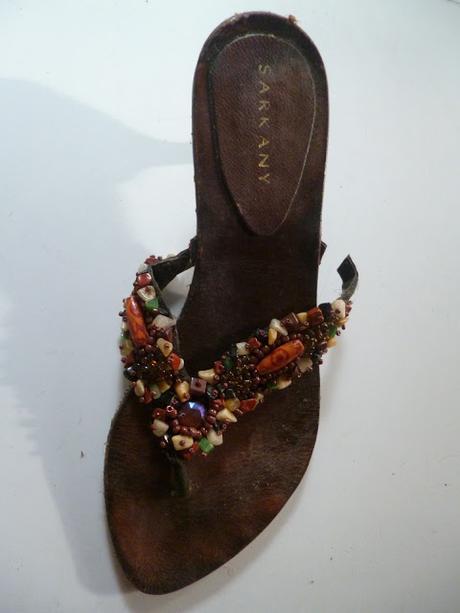 De los pies al cuello De los pies al cuello