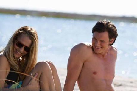 Teresa Palmer y Benjamin Walker protagonizan En el Nombre del Amor