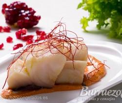Lomo de bacalao confitado con salsa romesco, de Burruezo congelados