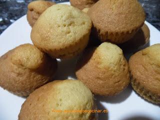 Bizcochos de Mantequilla Bañados en Cobertura de Chocolate