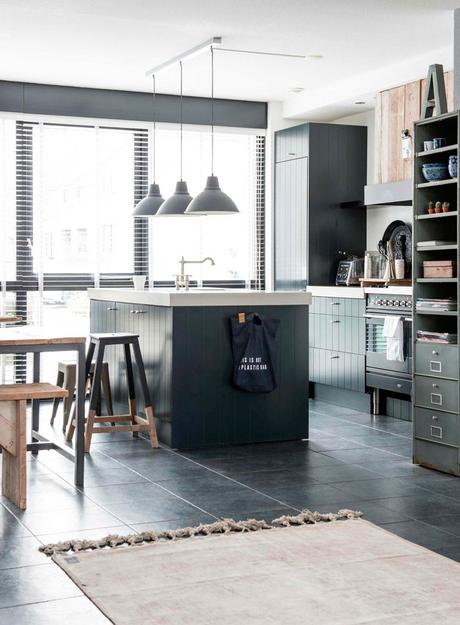 Casa industrial con aire muy ecléctico