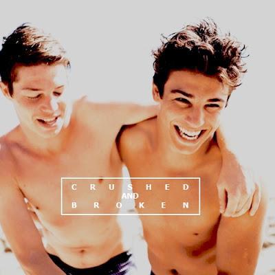 We Were Liars - Playlist reseña, blog literario, we were liars, reseña, mixtape stories, music, friends, playlist, beautiful, cracked, broken, wild youth, sinclair