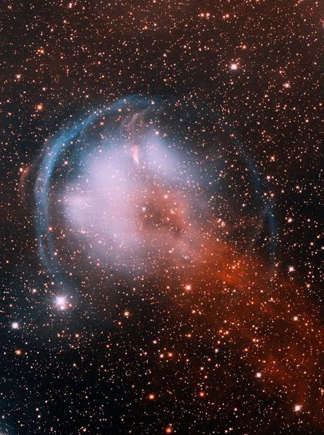 El viaje de la nebulosa HFG1