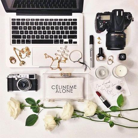 BlueMonday y como superarlo desde casa laptop styling