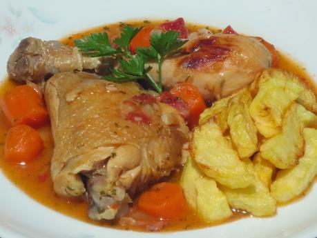 Pollo a la buena mujer olla GM