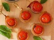 Brochetas tomates cherrys, beicon albahaca.