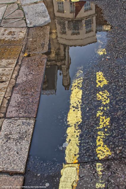 London (St. James´s Street): The other reality