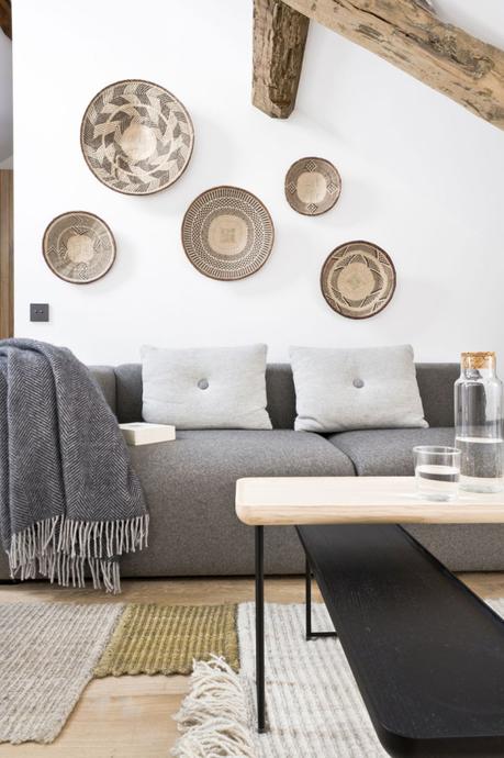 vigas en el techo estilo rústico moderno estilo nórdico escandinavo decoración espacios pequeños decoracion diseño interiores decoración áticos cocinas negras nordicas blog decoración nórdica 