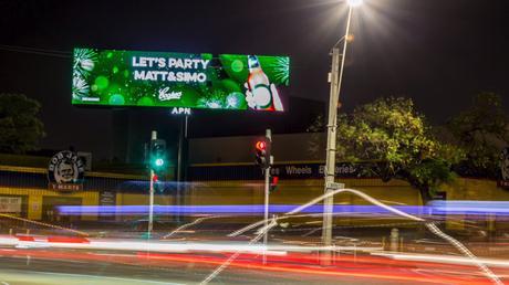 valla personalizable coopers tiempodepublicidad