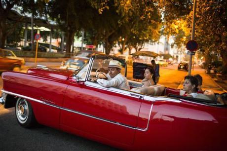 PARA NO OLVIDAR: ¡Qué bella es La Habana… que disfrutan los turistas!