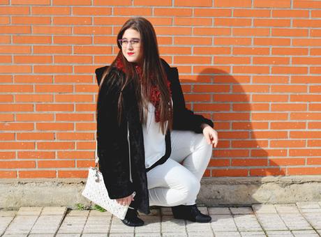 Outfit of the Day ~ Black & White & Red ~ Curvy Style