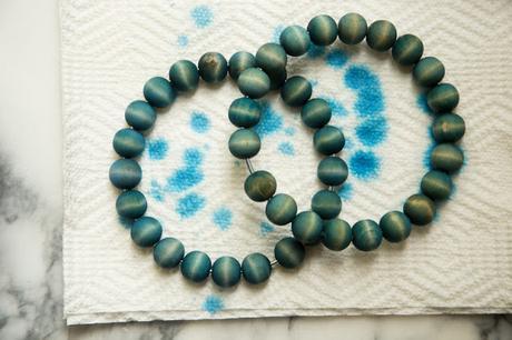 DIY | Tutorial para hacer unos precisos toalleros con bolitas de madera DIY | Tutorial para hacer unos precisos toalleros con bolitas de madera