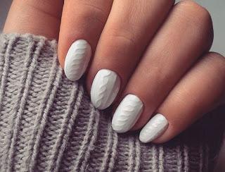 Uñas Jersey: La última tendencia en manicura