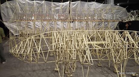 Theo Jansen. Asombrosas criaturas. Amazing creatures Exposición Exhibition Fundación Telefónica.