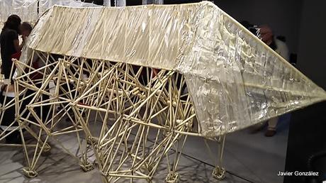 Theo Jansen. Asombrosas criaturas. Amazing creatures Exposición Exhibition Fundación Telefónica.