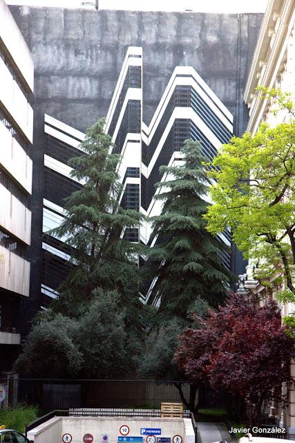 Trampantojos en Madrid. 4 Murales diferentes a todo lo que has visto (J). 4 different Murals from anything you have seen