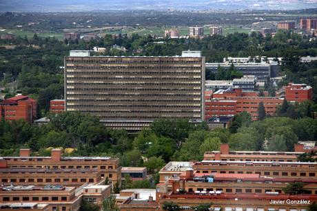 El Faro de Madrid. Lighthouse of Madrid