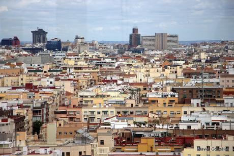 El Faro de Madrid. Lighthouse of Madrid