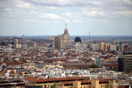 El Faro de Madrid. Lighthouse of Madrid