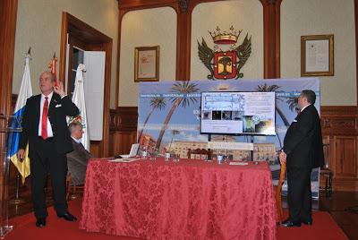 Momentos especiales conferencia masónica, impartida en Salón de Plenos  Excelentísimo Ayuntamiento de la Orotava.