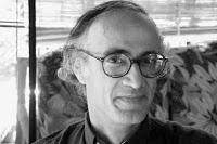 Reseña: Con los ojos abiertos, de Francisco Hinojosa