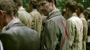 Manu Zapata_El cine (de estreno) fácil de leer_vivazapata.net_EL HIJO DE SAÚL_marcados con una X