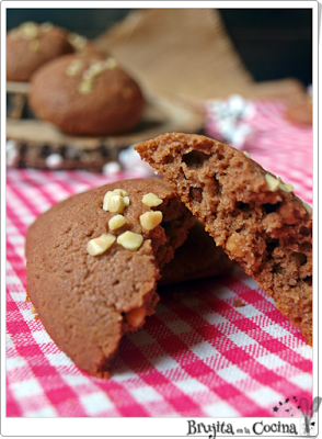 Galletas de turrón blando chocolateadas