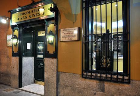 EN CASA DEL RATONCITO PÉREZ