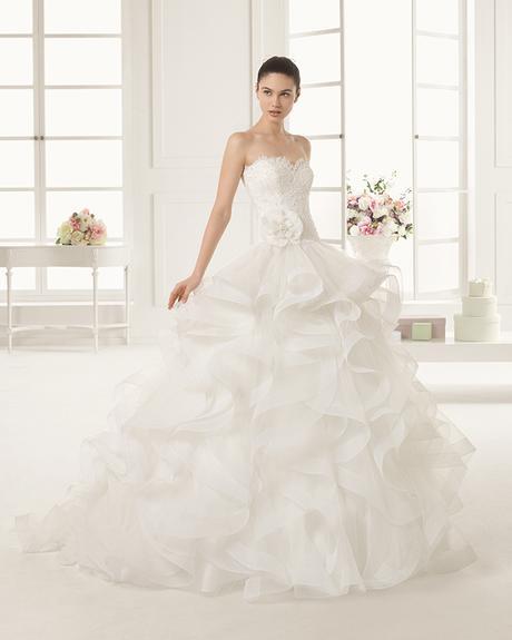 Que vestido de novia te sentará mejor según tu silueta