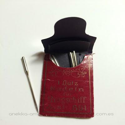 estuche rojo agujas maquina de coser vintage