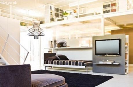 002t_thumb 002t_thumb