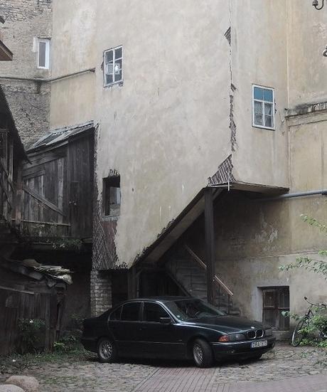 Vilnius, la Jerusalén del Norte En muchos de sus rincones aún se ve la decadencia