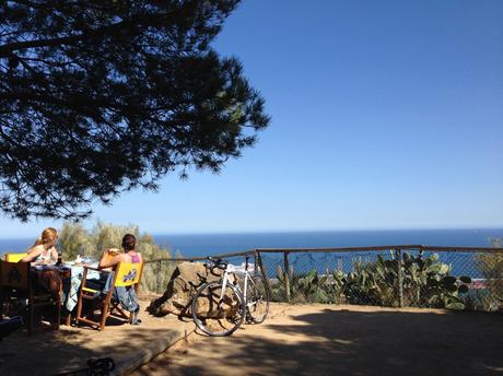 caseta_migdia_montjuic_barcelona