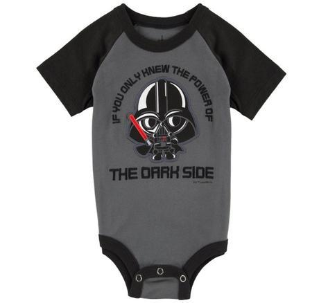Retirado un body de Darth Vader por suponer un riesgo de asfixia para los bebés Ropa infantil peligrosa