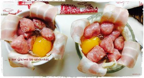 Tartaletas de huevo con salchichas. Elaboración