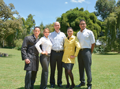 VivaColombia renueva imagen auxiliares vuelo