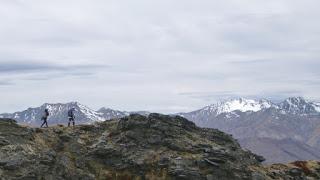 SACANDO A LOS NIÑOS DE PASEO