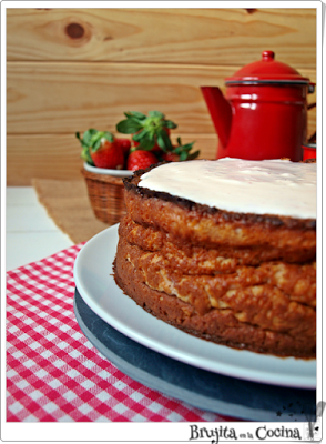 Tarta de queso y peti fácil con fresas