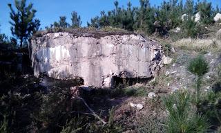 Búnker y trincheras de la Escrita frente del Nalón