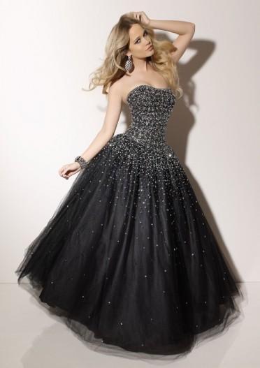 Manon – Lovely Dresses