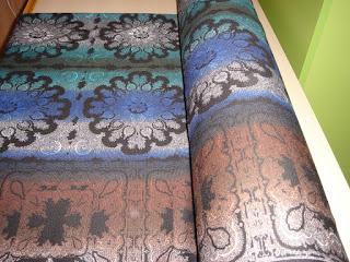 VESTIDO CON AIRES SETENTEROS