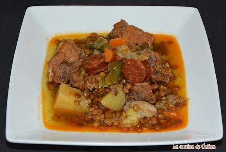 Lentejas estofadas con costilla