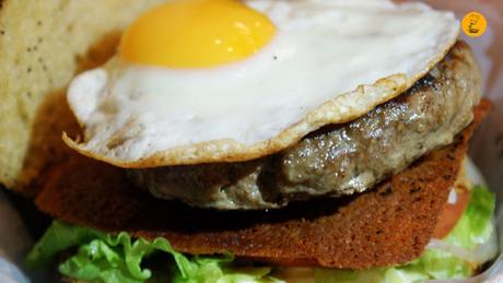 Hamburguesa eggburger (8.90€) Cafetería HD Madrid