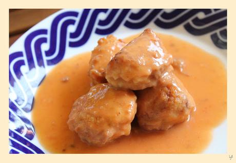 Albóndigas marineras de rape y langostinos... para esos niños que no comen pescado